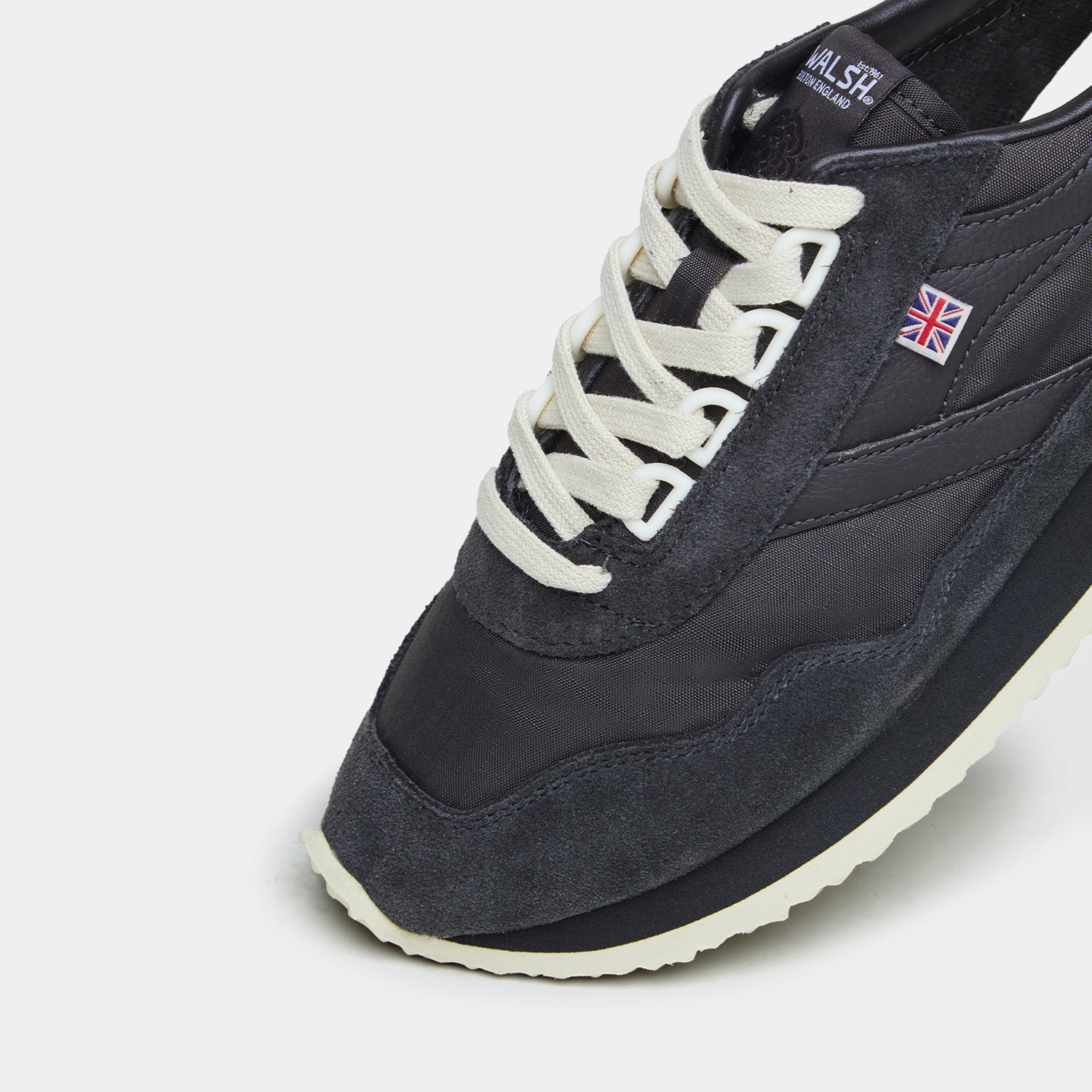 Ensign - Black & Brown & Cream