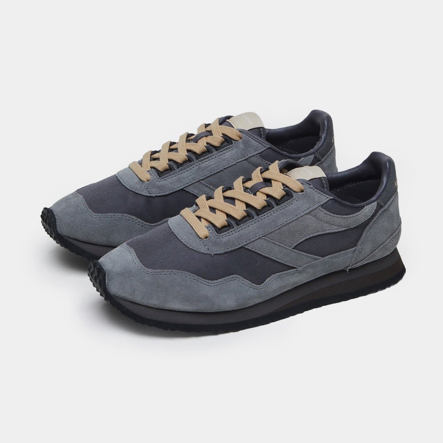 #color_Dark Grey & Grey