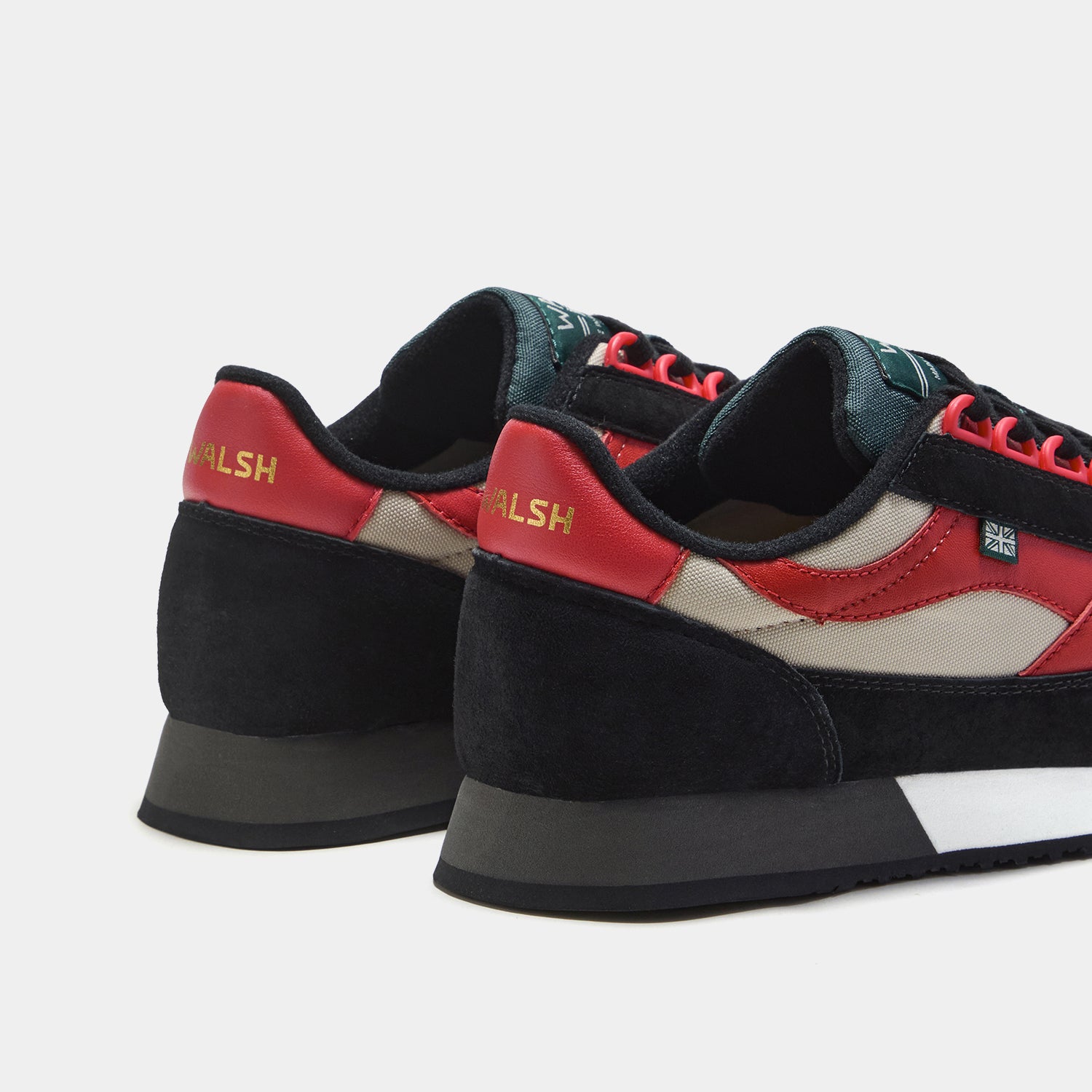 European - Black Red