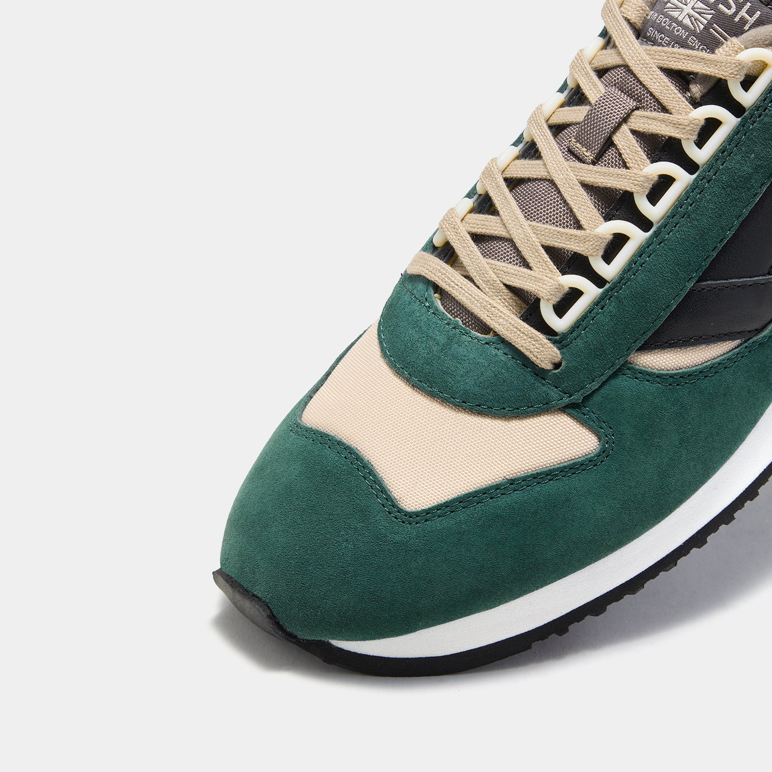 European - Emerald Black